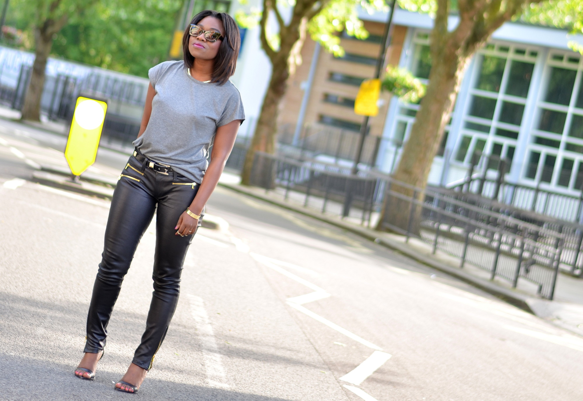 how to wear leather trousers